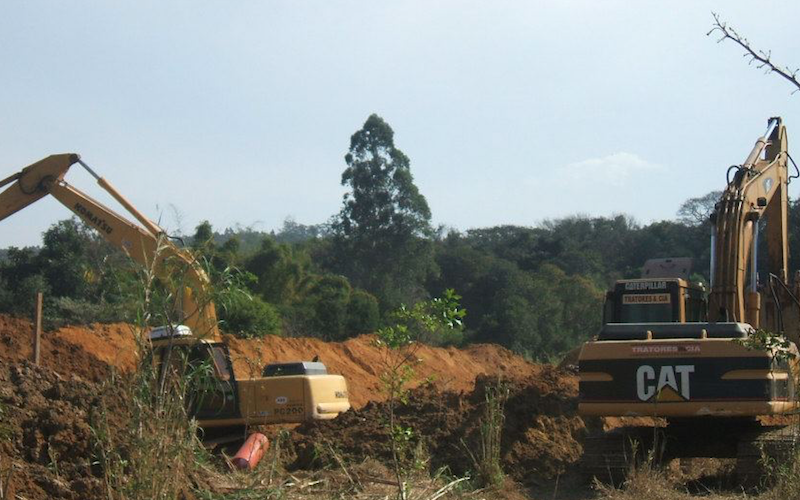 Obra: Coletor de Esgotos do Espelho D´Agua
